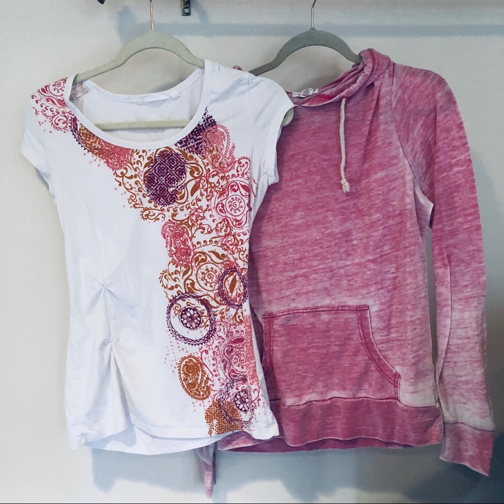 Athleta tee with hoodie